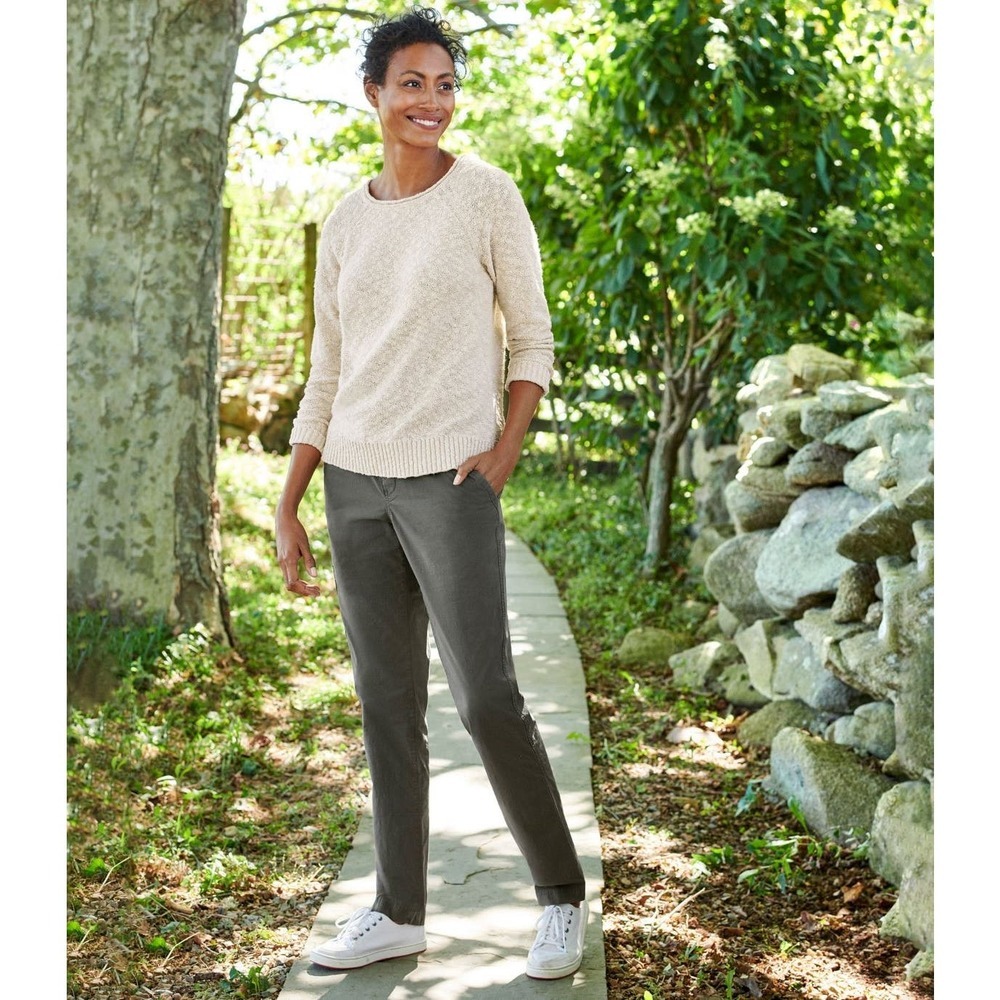 L.L. Bean EUC Crewneck Pullover Sweater Size S Cream Beige Midweight  Cotton